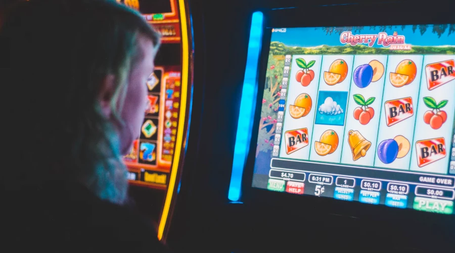 How Slot Machines Help Novices Build Confidence