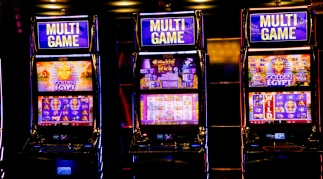 Multi-game slot machines volatility