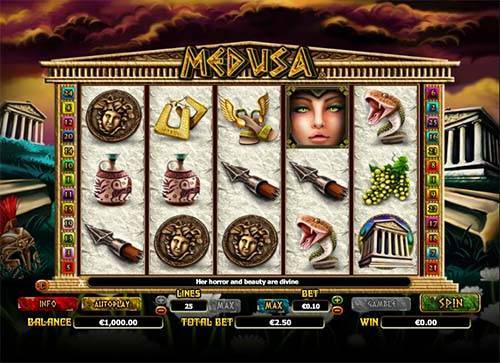 Medusa And Monsters Slot